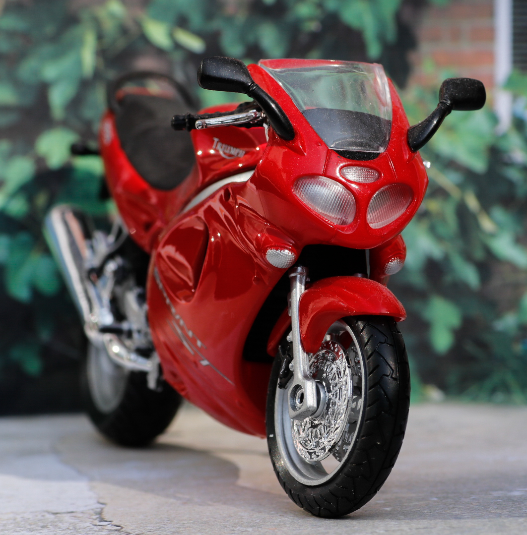 Welly Triumph Sprint ST 2002